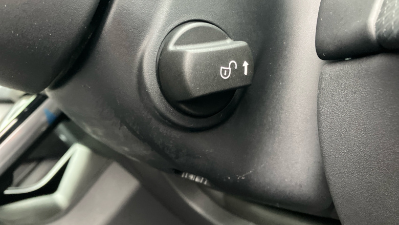 Land Rover Range Rover Velar 2.0 D200 R-Dynamic SE 5dr Auto Diesel Estate